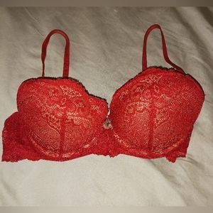 GILLIGAN AND OMALLEY Push-Up Bra Sz 36B